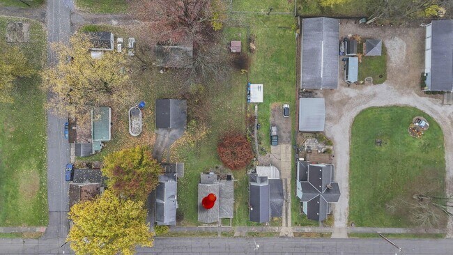 Building Photo - 86 Wilwood Ave