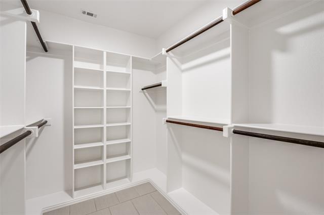 Building Photo - 1221 Dakota St