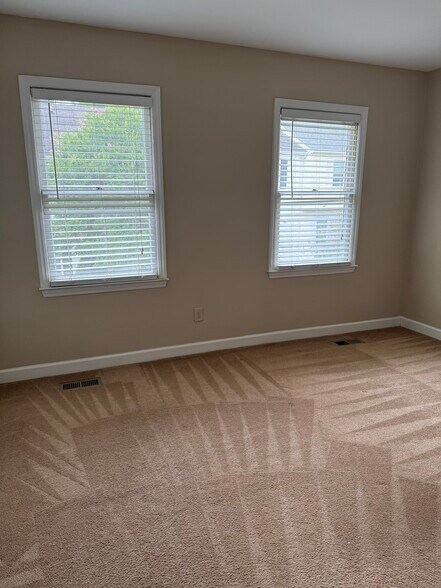 Primary Bedroom - 12 Durbin Pl