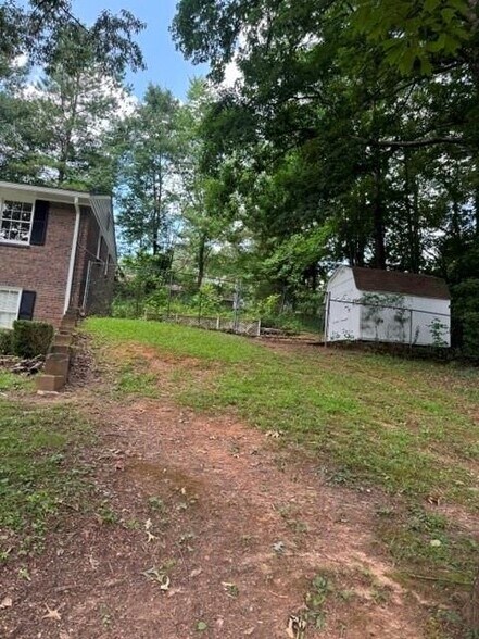Building Photo - 3970 Terrace Dr