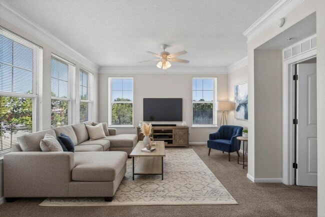 Building Photo - 10435 Midtown Parkway #455