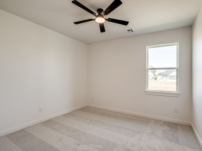 Building Photo - 9309 NW 145th Ct