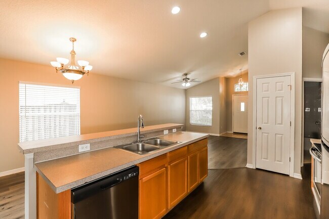 Building Photo - 11722 Mango Cross Ct