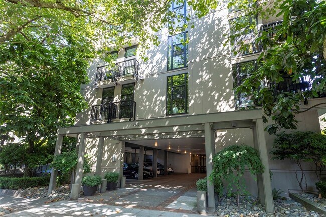 Stately entrance soon to gain a gate - 730 Bellevue Ave E