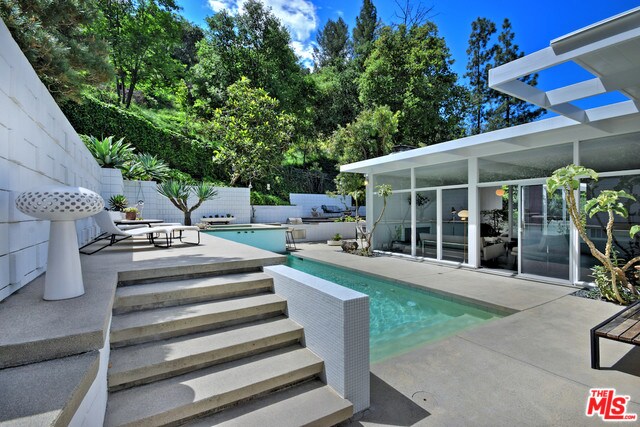 Building Photo - 3433 Shernoll Pl