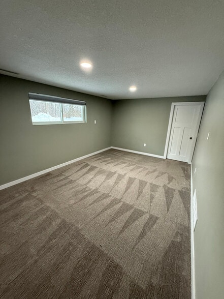 Building Photo - 1781 Monn Ct