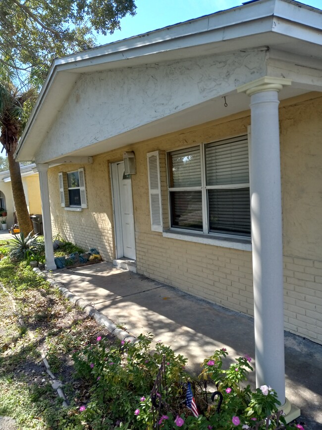 Primary Photo - 10809 Scenic Dr