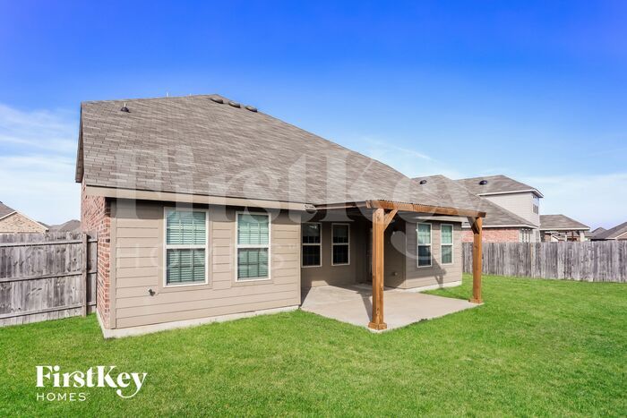 Building Photo - 206 Plantation Dr