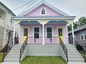 Building Photo - 4506 Elba St