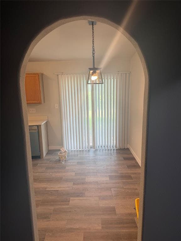Building Photo - 7007 Colony Loop Dr