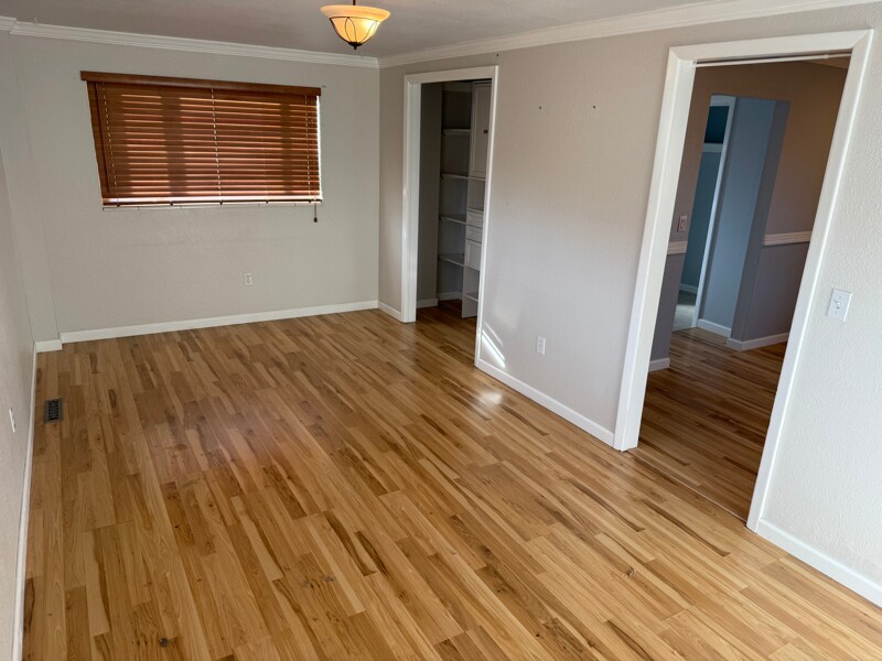 Building Photo - 6204 S Prince St