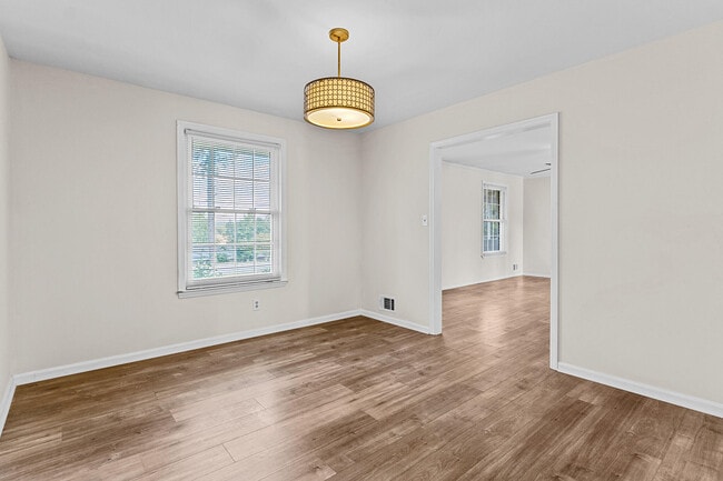 Building Photo - 2574 Richmond Hill Rd