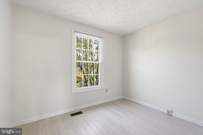 Building Photo - 13225 Custom House Ct