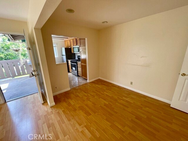 Building Photo - 32 Echo Run