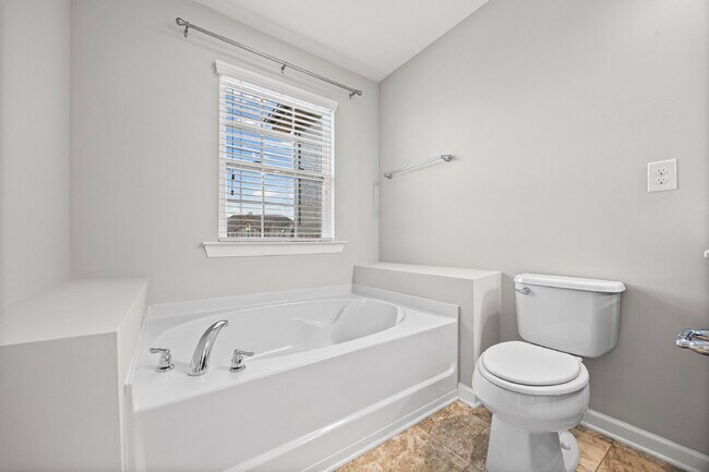 Building Photo - Move-In Ready Fort Mill Townhome with Garage, Hardwood Floors & Fresh Updates!