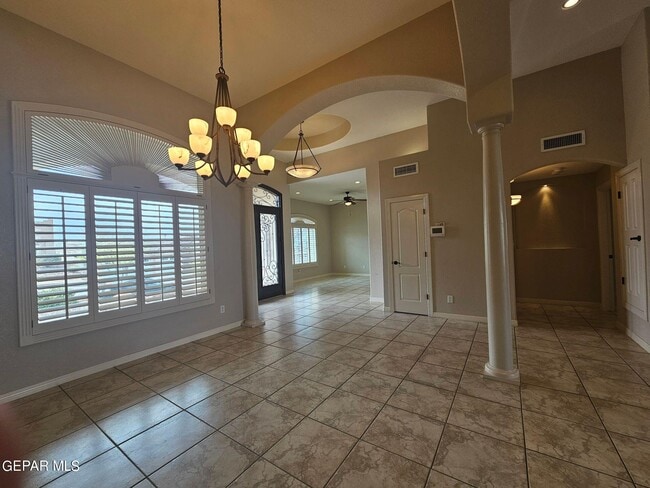 Building Photo - 6713 Capitan Ridge