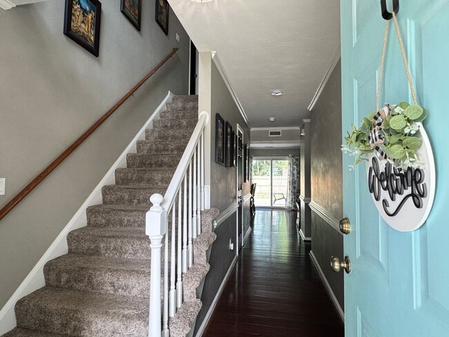 Building Photo - Available 07-01-26! 2-Car Attached Garage - Pet Friendly w/Restrictions - Fenced Yard on a HUGE C...