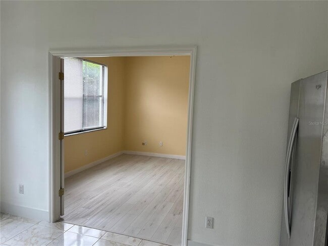 Building Photo - 871 Blairmont Ln