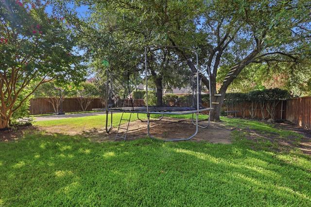 Building Photo - 1405 Salado Dr