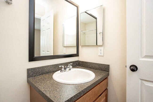 Building Photo - 5591 Rustling Way Ln