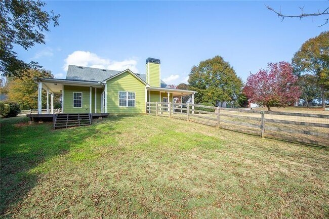 Building Photo - 300 McKendree Ct