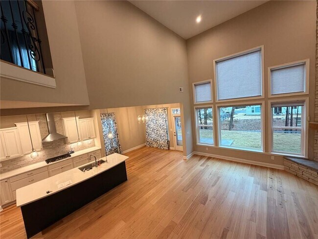 Building Photo - 8040 Scenic Ridge Wy