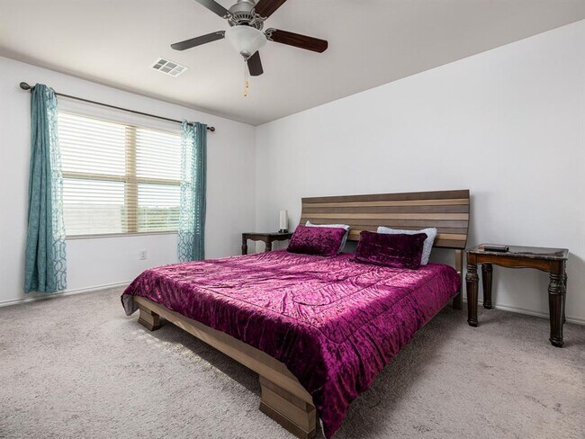 Building Photo - 464 Druse Ln