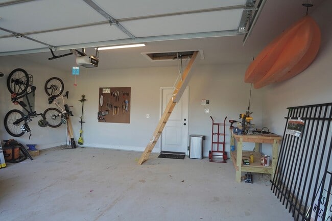 Building Photo - 223 St Edmunds Wy