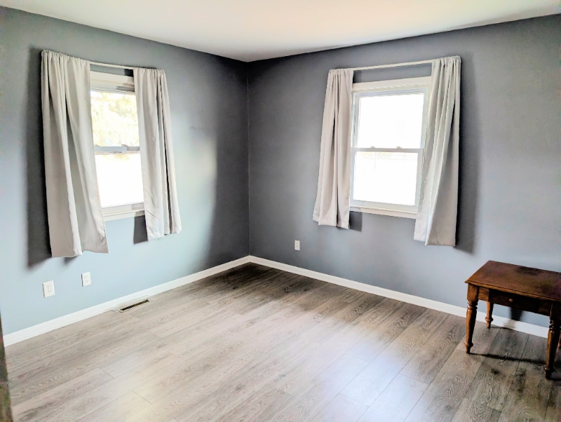 Building Photo - 1993 Meadow Dr