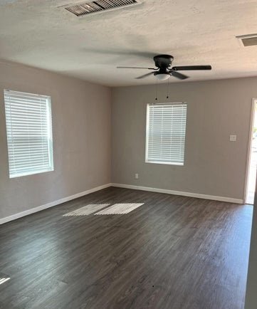 Building Photo - AMAZING 1 BEDROOM 1 BATHROOM FOR LEASE