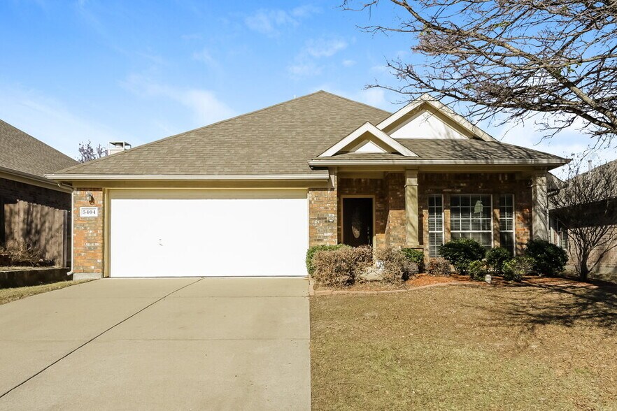 Primary Photo - 5404 Centeridge Ln