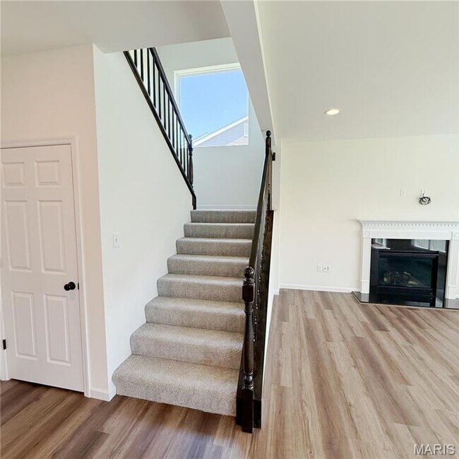 Building Photo - 934 Little Fieldstone Court
