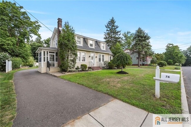 Building Photo - 76 Carlisle Ave