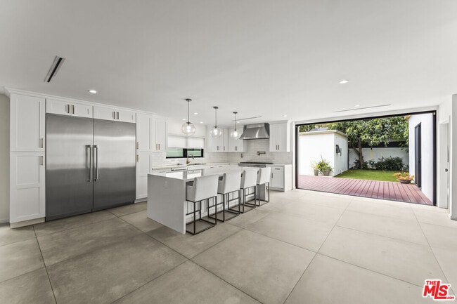Building Photo - 6459 Colgate Ave
