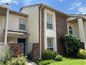 Building Photo - 12828 Woodbend Ct