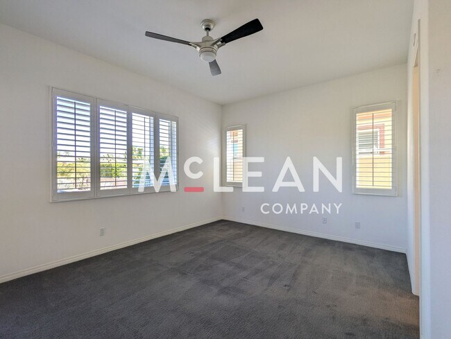 Building Photo - Luxury Desert Living in Desert Princess Co...
