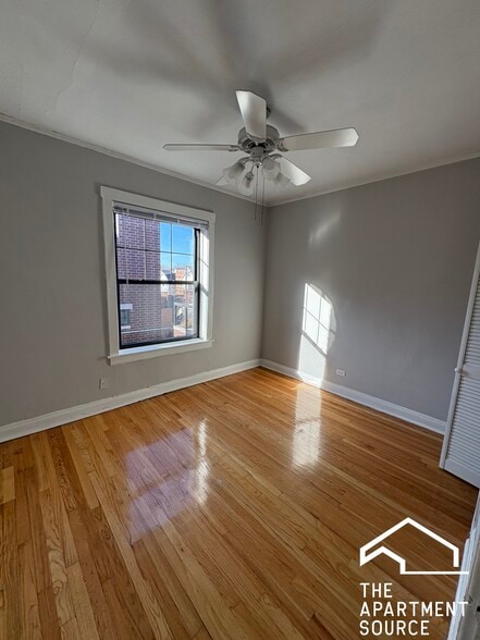 Building Photo - 3003 N Racine Ave