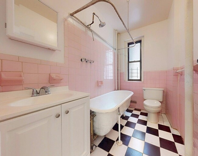 Building Photo - West 123rd Street