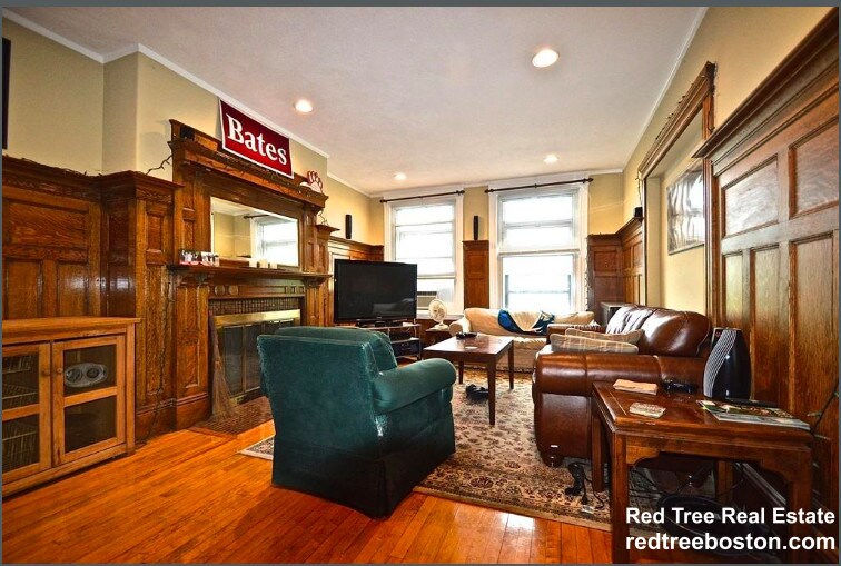 Primary Photo - 1793 Beacon St