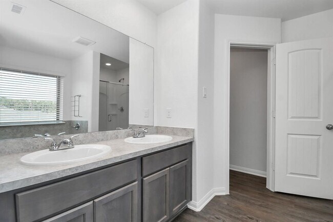 Building Photo - 11028 Patriot Ct