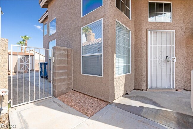 Building Photo - 8366 Drop Camp St