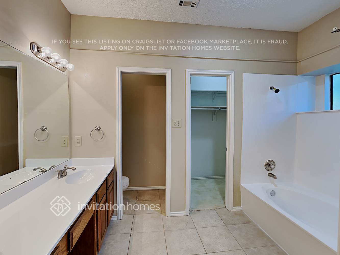Building Photo - 2031 Crestside Dr