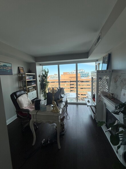 Building Photo - 925 N Fairfax St