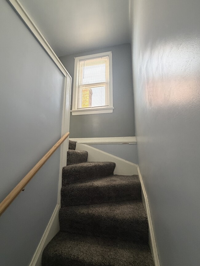 Building Photo - 4177 Ellison Rd