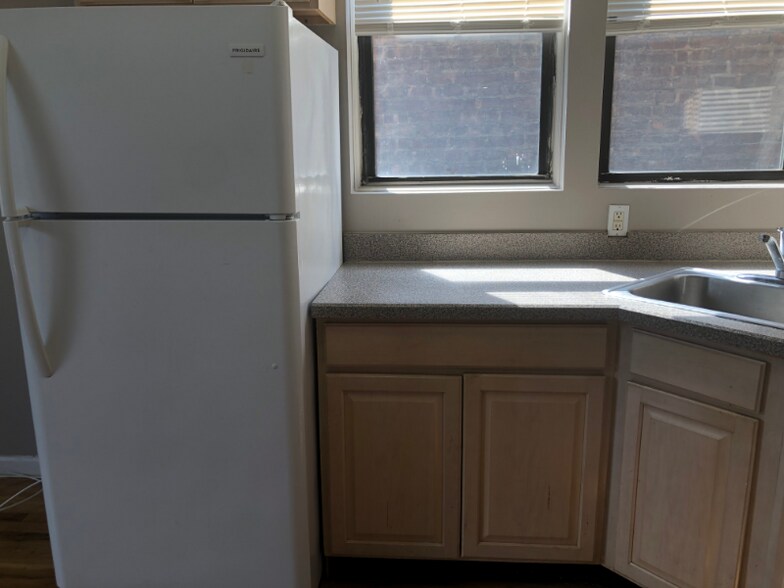 Building Photo - 5110 Palisade Ave