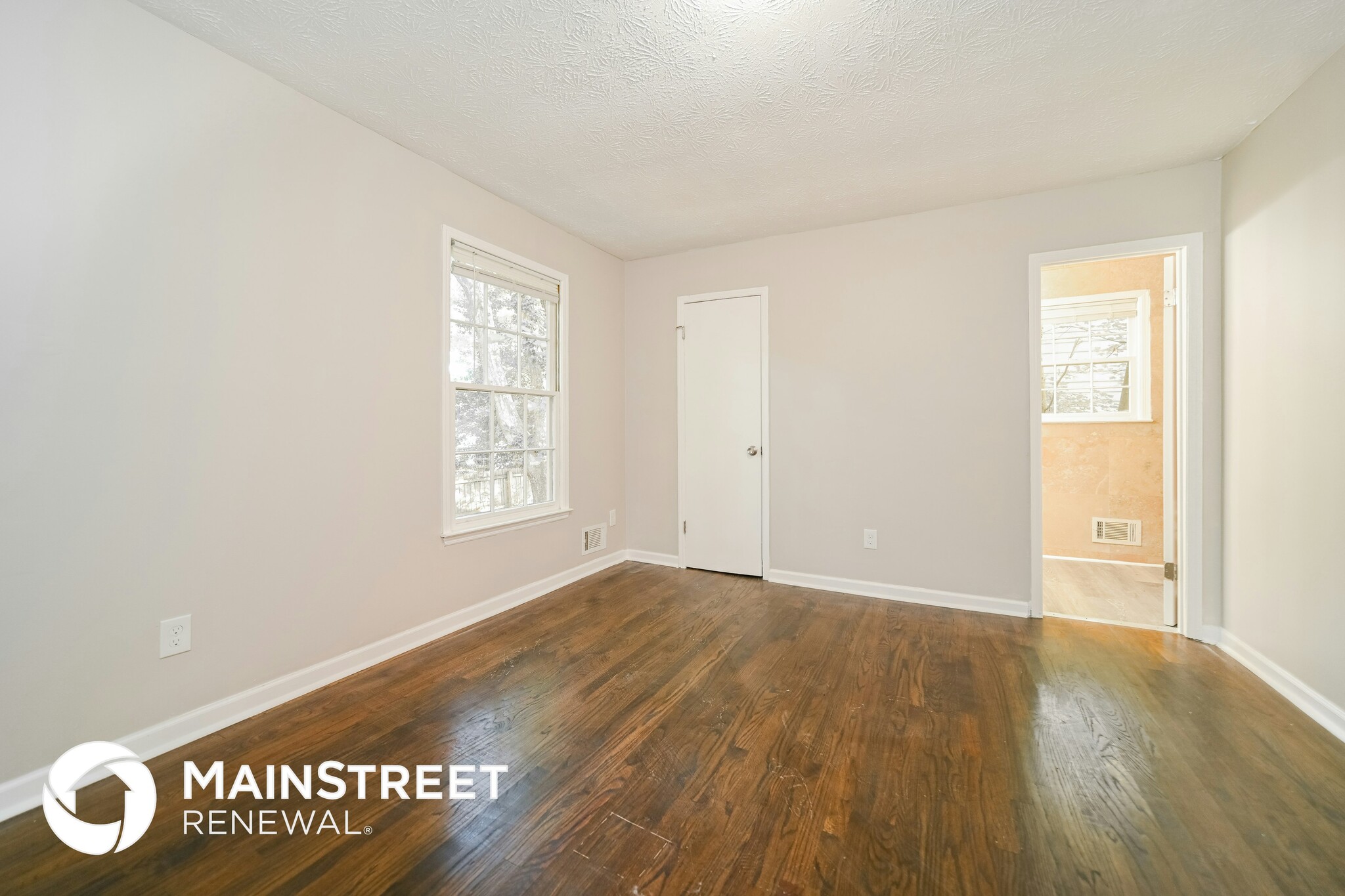 Building Photo - 801 Redland Dr