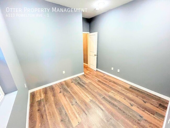 Building Photo - 3BR/2BA Updated Apt in University City wit...