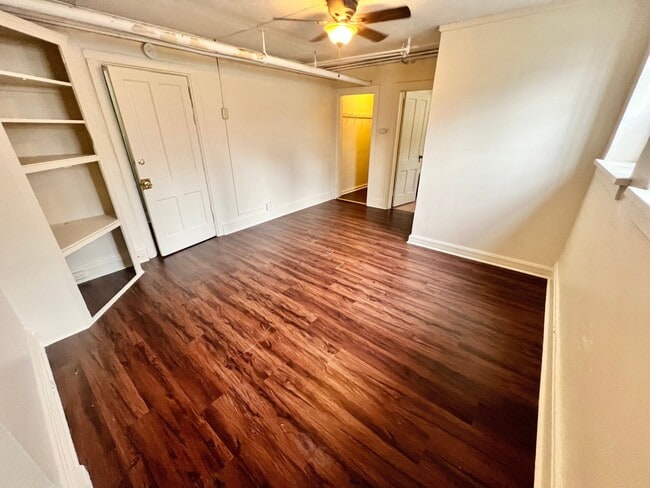 IMG_0822 - Cross Apartments