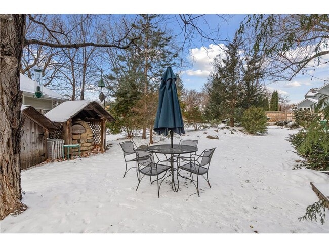 Building Photo - 3 Edina Ct