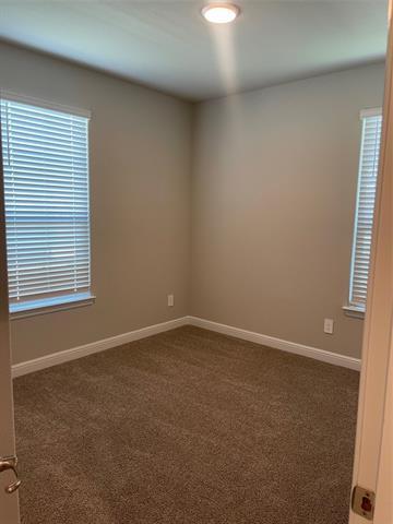 Building Photo - 15537 Putney Wy